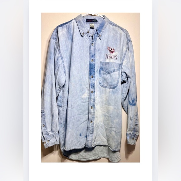 Vintage Tennessee Titans Tie Dye Bleached Large Cotton Button Down Denim Shirt - Picture 5 of 5